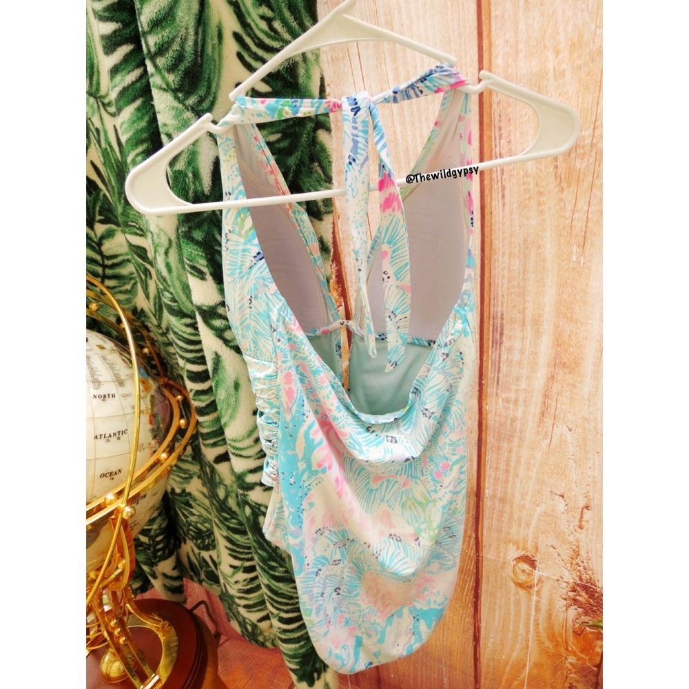 Lilly Pulitzer one piece swimsuit 🌿 - Picture 4 of 5